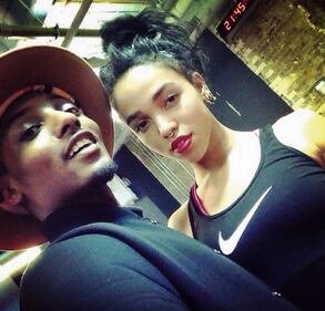 Met Gala, FKA twigs e il vestito col pene 12