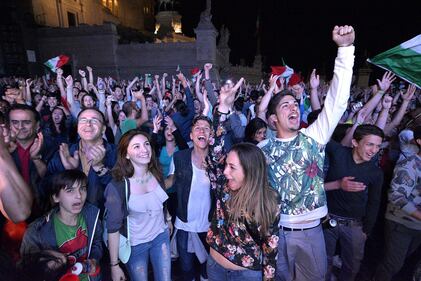 Tifosi azzurri in festa 18