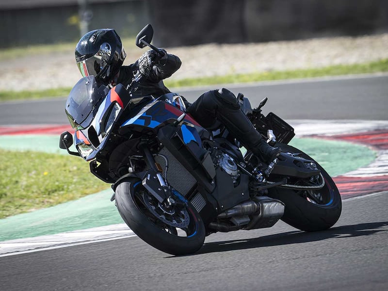 Nuova BMW M 1000 XR