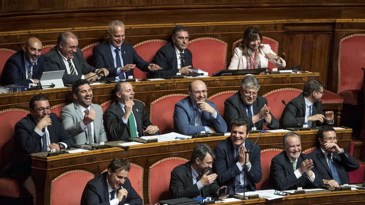 Dl Sicurezza, tensione nei Cinque Stelle. Lega pensa alla fiducia