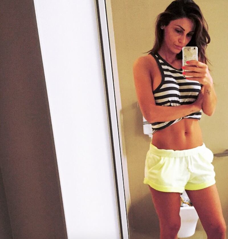 Anna Tatangelo su Instagram 11