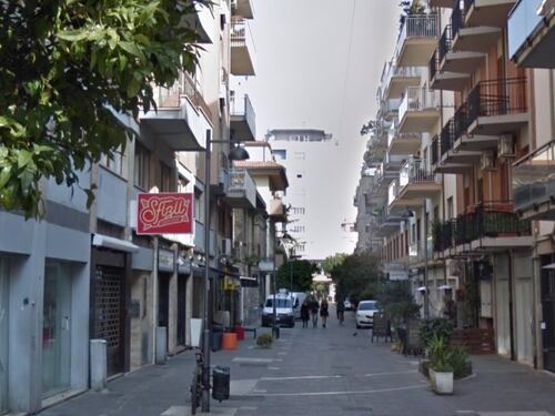 Pescara, 17enne aggredito dal branco rischia di perdere l'occhio