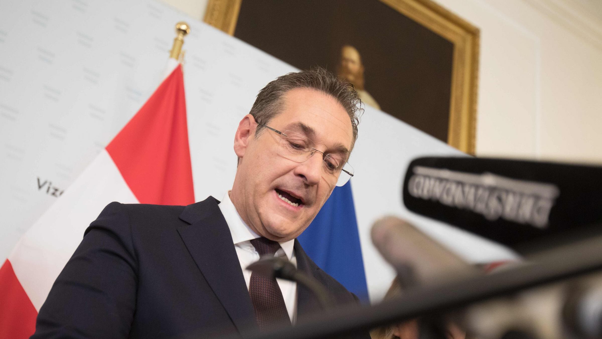 Resa dei conti nell'ultradestra. L'Fpö vuole silurare Strache