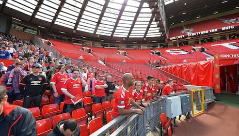 Paura a Manchester, l'evacuazione dell'Old Trafford 11