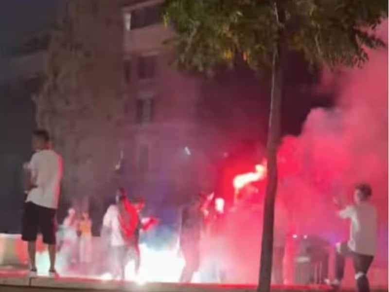 Troppi furti ai turisti e violenze al Colosseo: arriva la zona rossa contro gang e maranza, controlli rafforzati fino a Natale