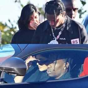 A Kylie Jenner un "regalo per la spinta" 1