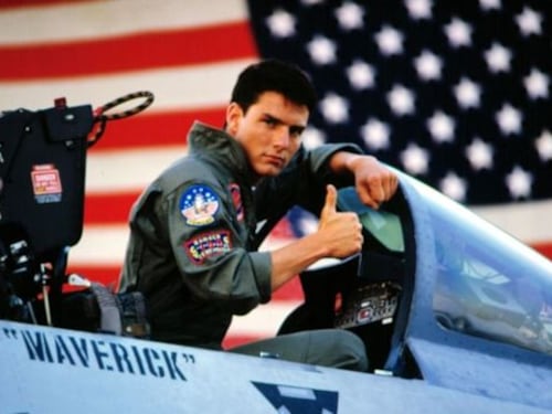 Top Gun compie 40 anni, 5 curiosità: il “no” di Bryan Adams, le difficoltà di Tom Cruise, le scene fuori copione