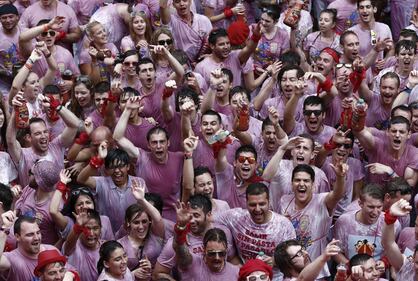 In migliaia a Pamplona per la corsa dei tori 10