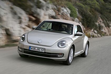 Volkswagen Maggiolino Cabriolet 18
