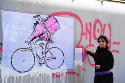 A Milano le opere provocatorie di Cristina Donati Meyer 6