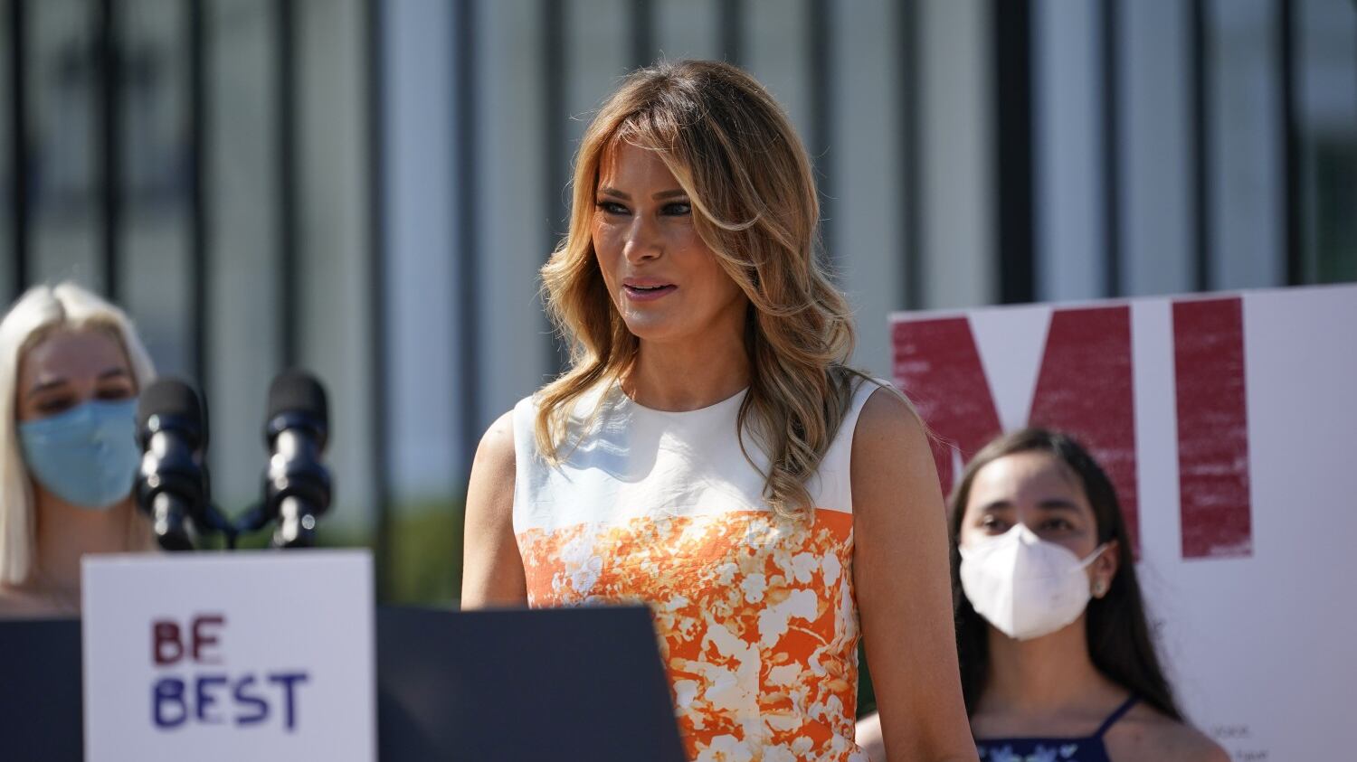 È il giorno di Melania. "Sono un'immigrata"
