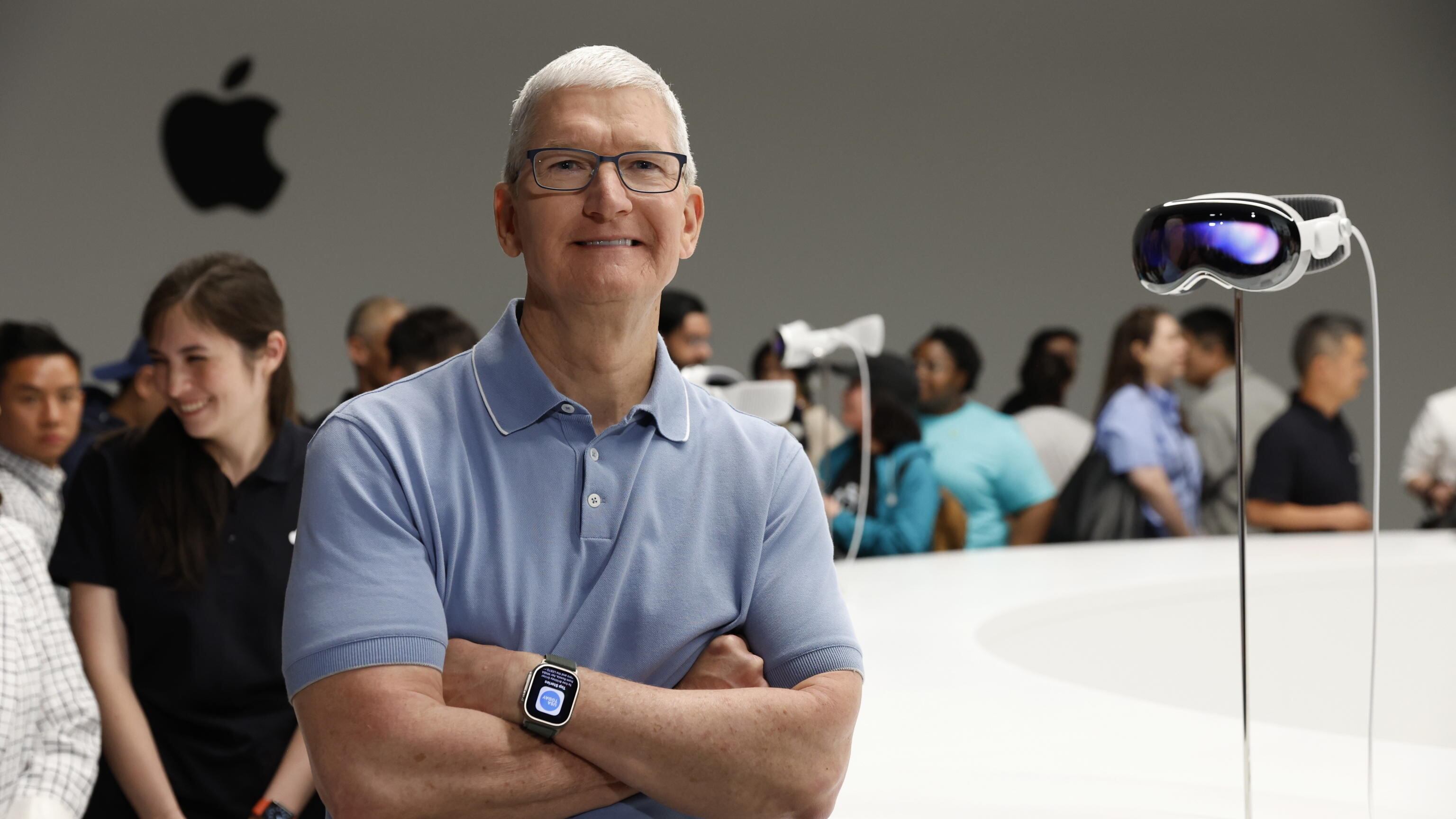 Apple lancia la sfida a EssiLux-Meta sul fronte degli occhiali intelligenti