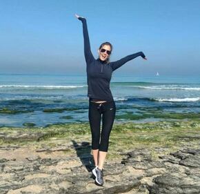 Bar Refaeli, gravidanza al sole 21