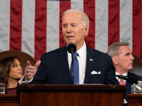 Economia, Cina e Ucraina. Biden parla alla Nazione (e lancia la candidatura)
