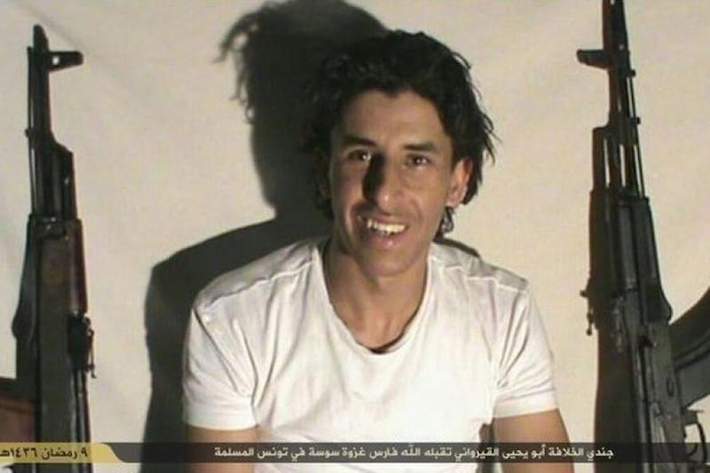 Tunisia, strage sulla spiaggia: killer addestrato dall'Isis in Libia