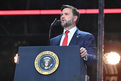 Il lungo addio a Charlie Kirk in Arizona 1