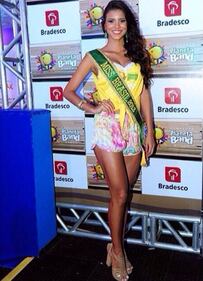 Jakelyne Oliveira, la supermodella di Ronaldinho 11