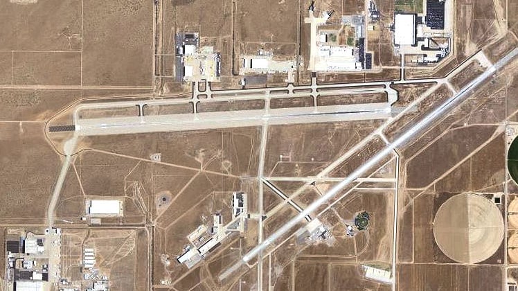 Ufo o droni spia: il mistero nei cieli della base segreta Usa