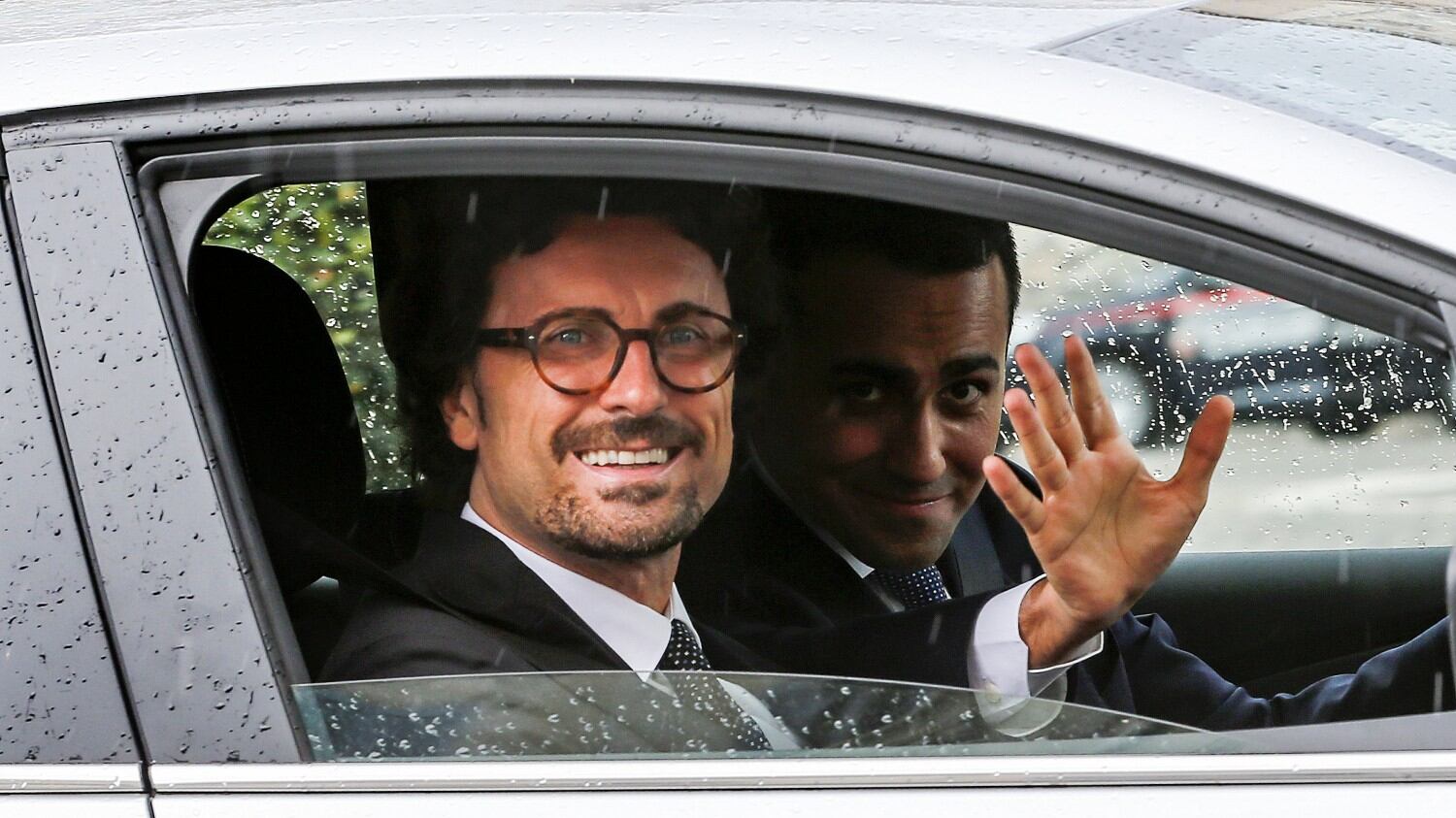 Toninelli "piccona" la Tav: "Potrebbe non passare alcun treno"