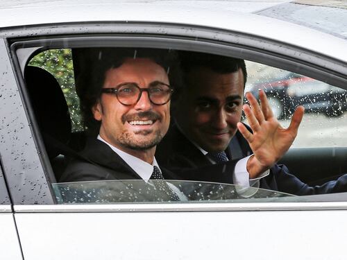 Toninelli "piccona" la Tav: "Potrebbe non passare alcun treno"