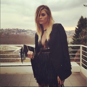Elenoire Casalegno, topless bollente in spiaggia 24