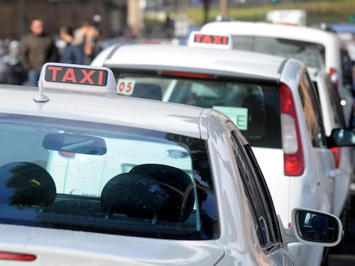 Arriva a Milano mytaxi: il concorrente di Uber offre sconti del 50%