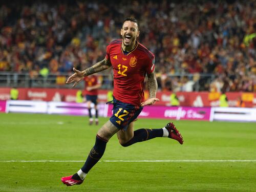 Joselu si prende la Spagna. L'importanza di avere un "9"