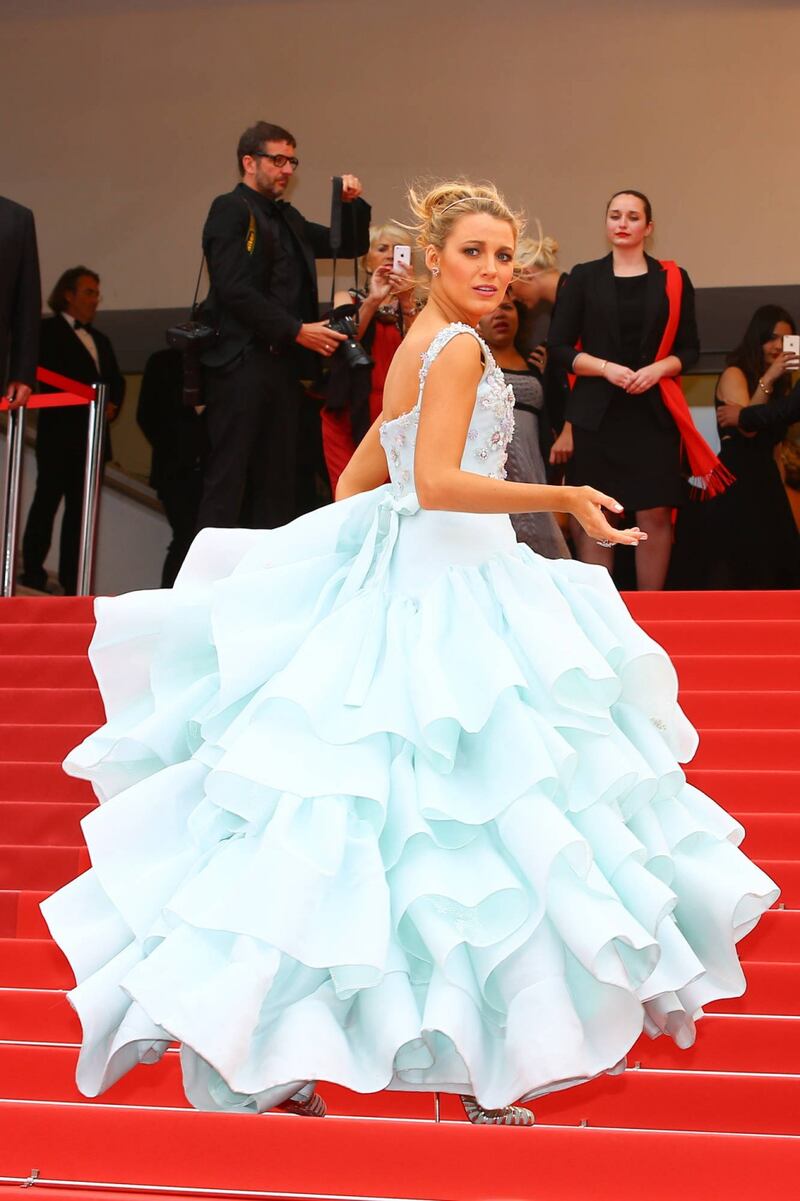 Blake Lively, pancione su red carpet 6