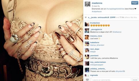 Madonna topless su Instagram 12