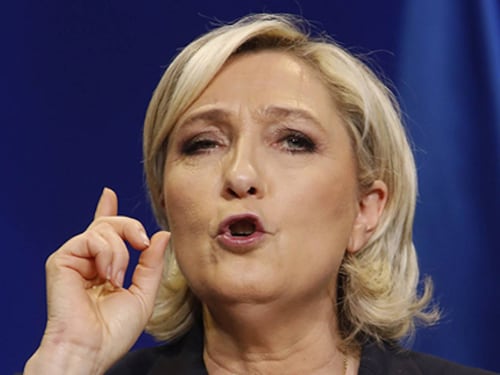 Francia, Macron e Le Pen al ballottaggio. Ma è già nato il fronte anti FN