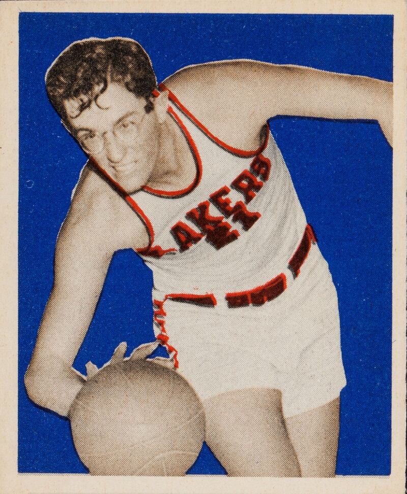 George Mikan 1948 figurina