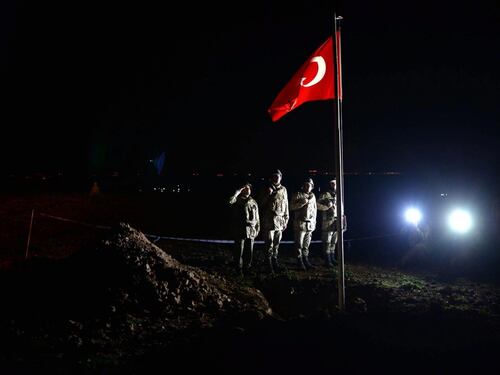 Operazione dei turchi in Siria per "spostare" mausoleo in pericolo