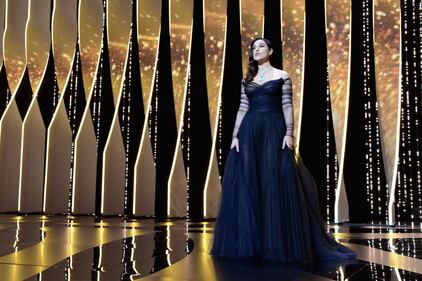 Monica Bellucci sexy al Festival di Cannes 33