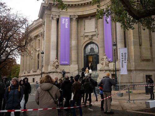 Che tristezza Art Basel. Parigi ostaggio delle violenze