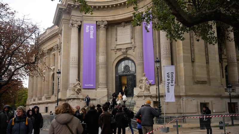 Che tristezza Art Basel. Parigi ostaggio delle violenze