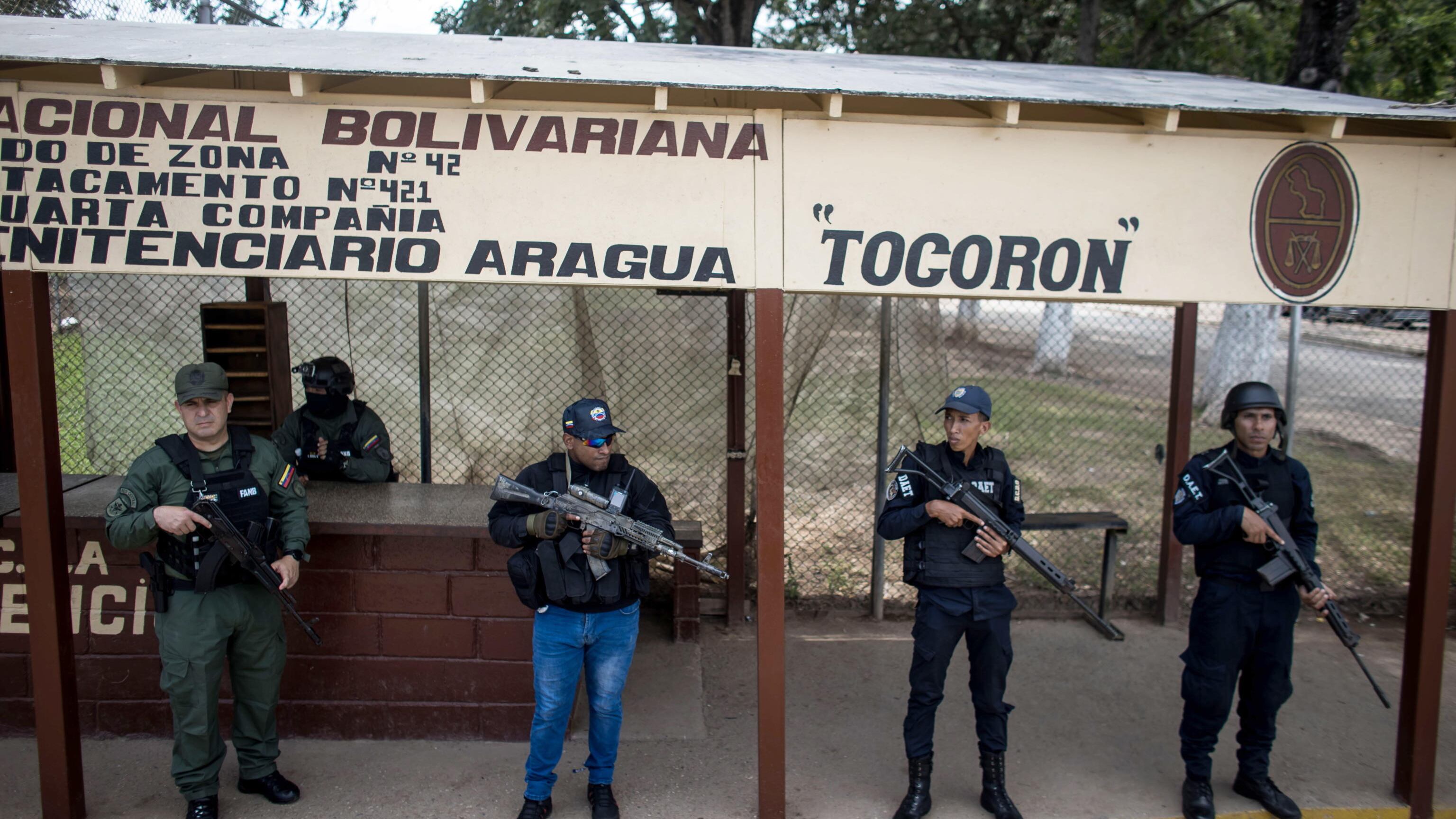 Maxi-blitz a Tocorón: sgomberata la prigione-hotel in Venezuela