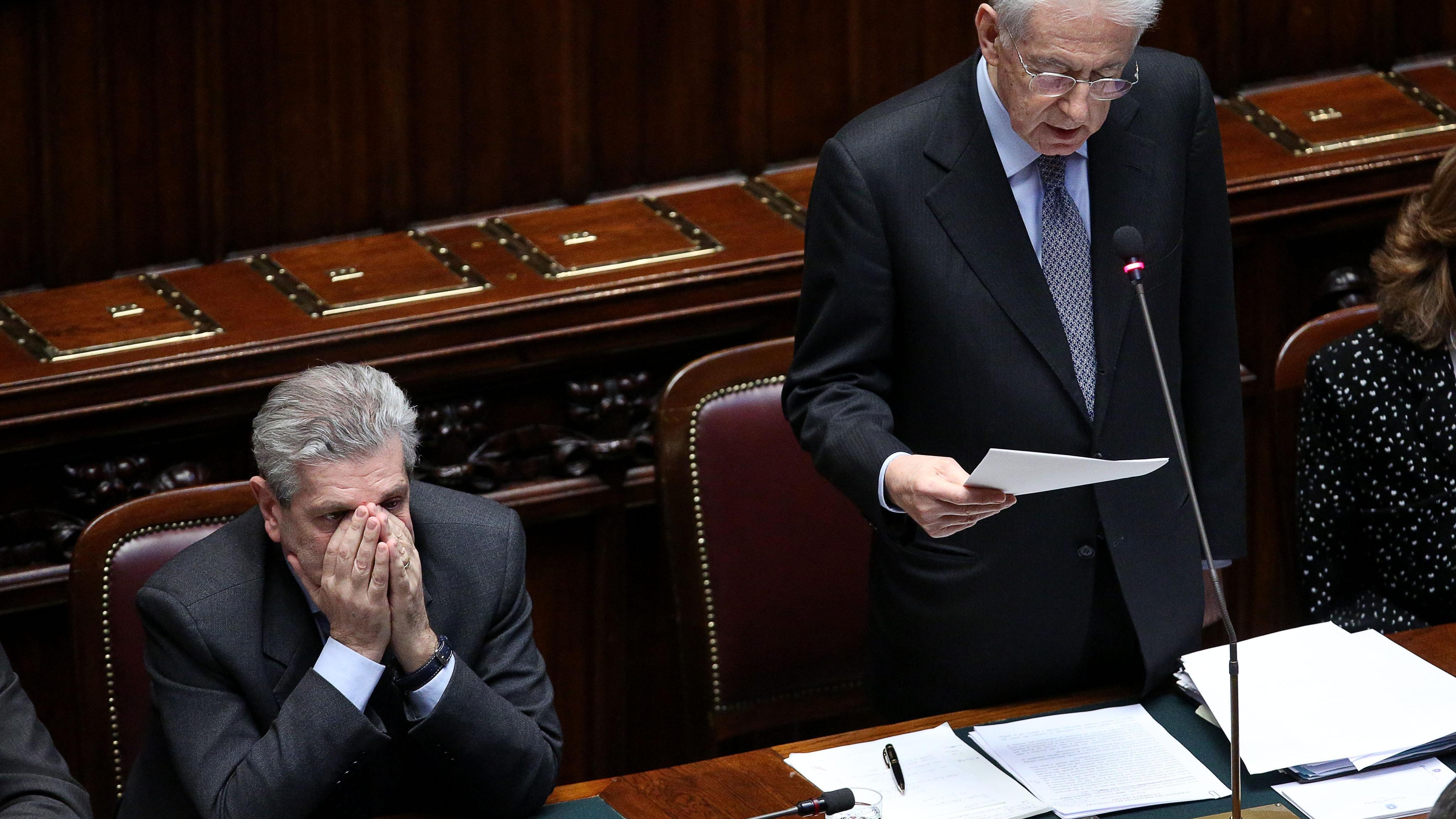 Debiti Pa, il governo fa marcia indietro: no all'aumento Irpef