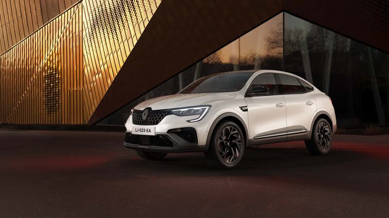 Nuova Renault Arkana 2023, guarda tutte le foto 1