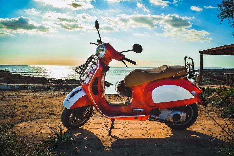 Ibiza in scooter