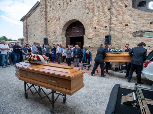 In 400 per l'addio a Delio e Dorotea