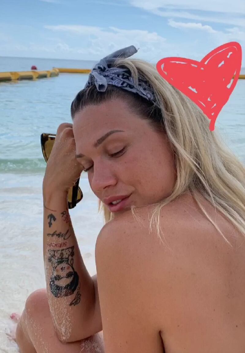 Benedetta Mazza esplosiva in Messico 5
