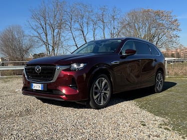 Mazda CX-80 3.3 Diesel: guarda la gallery del super SUV anche sette posti 2