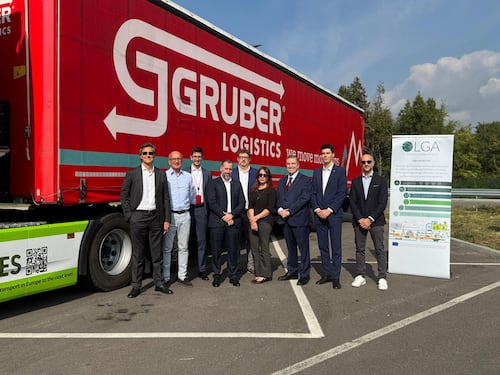 Malpensa, il primo truck a idrogeno operativo nella Cargo City