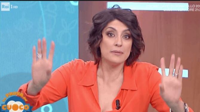 Elisa Isoardi: "Roma sembra Jurassic Park: i gabbiani sono condor"