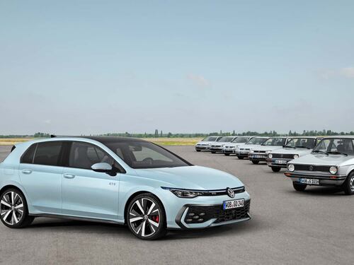 Volkswagen Golf restyling 2024, tutto quello che c’è da sapere sulla rinnovata media tedesca