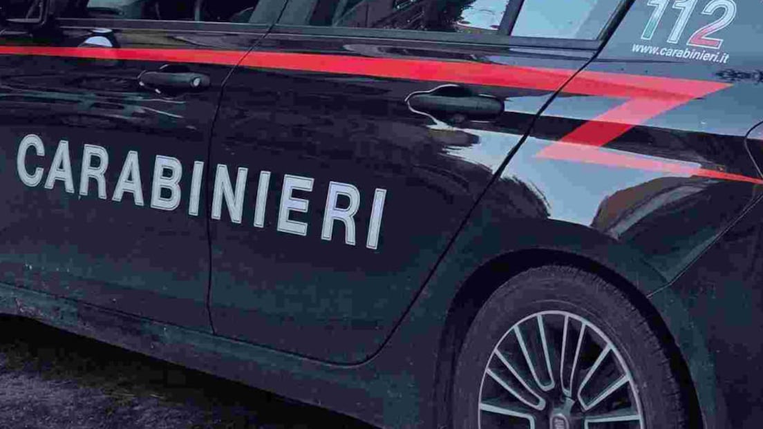 Orrore a Mestre, 17enne violentata in casa. Si indaga sul coinquilino bengalese: "Un'altra vittima dell'islam radicale"