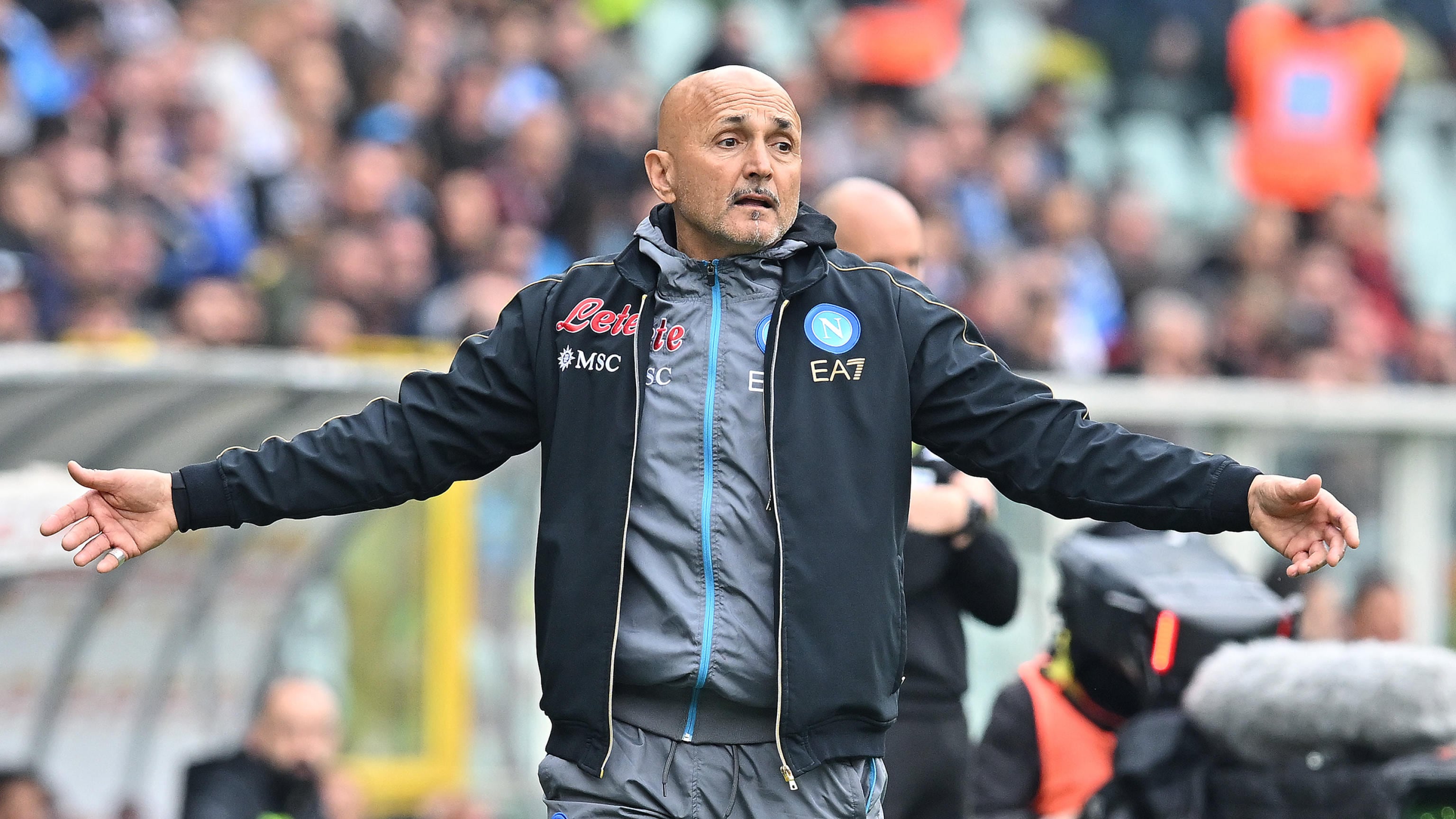 Cambia pure Spalletti, ma solo mezza squadra