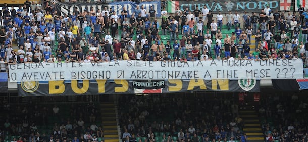 Inter, la contestazione della Curva Nord 6