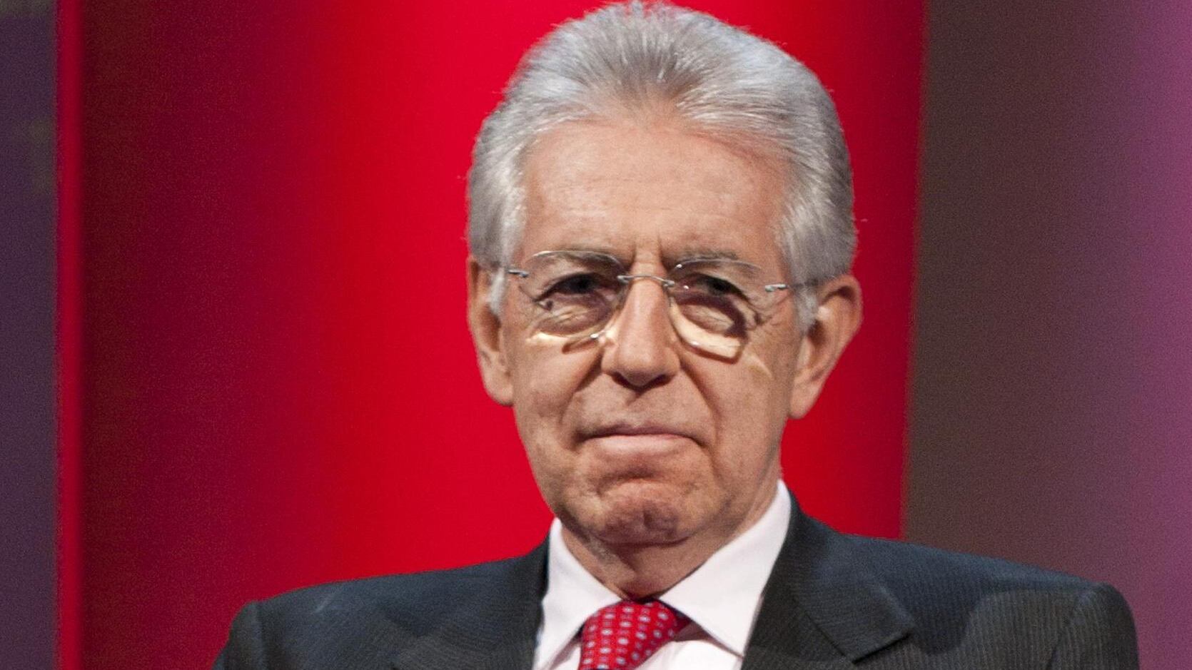 Fuga di soldi all'estero per colpa di Monti
