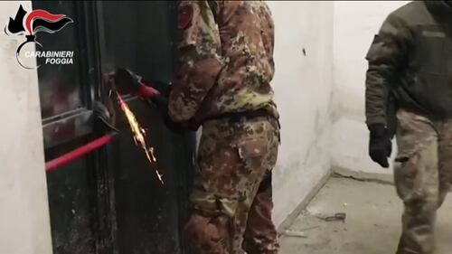 Foggia, le immagini delle perquisizioni all'ex-Onpi 10